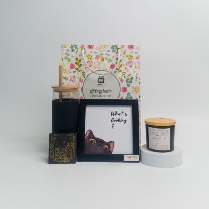 Mitti Good Gifts Gift Hamper - Glass Sipper, Premium Aromatic Candle, Picture Frame, and Jute Bag